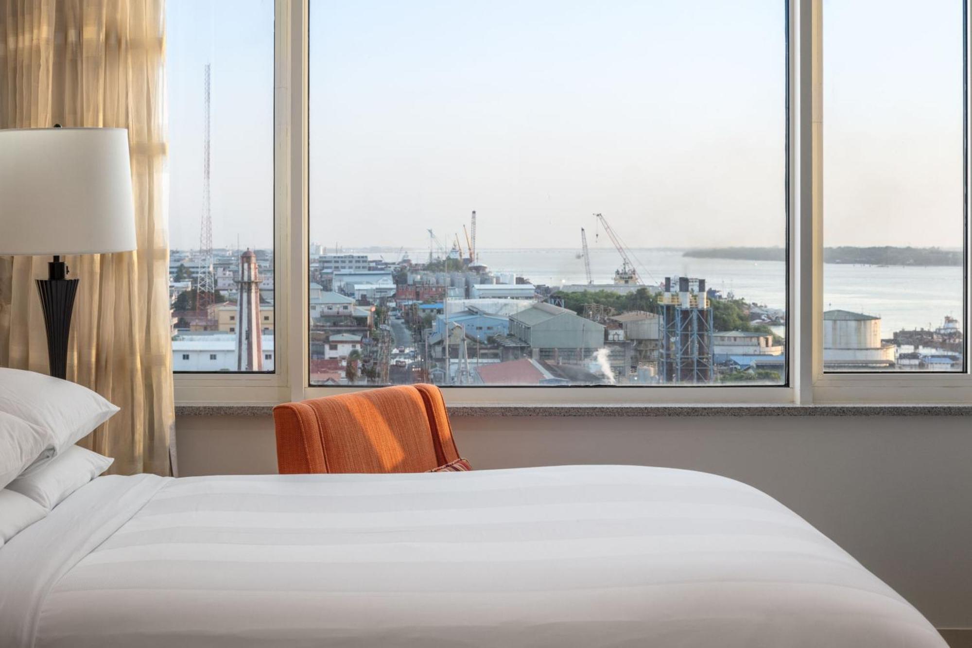Guyana Marriott Hotel Джорджтаун Экстерьер фото