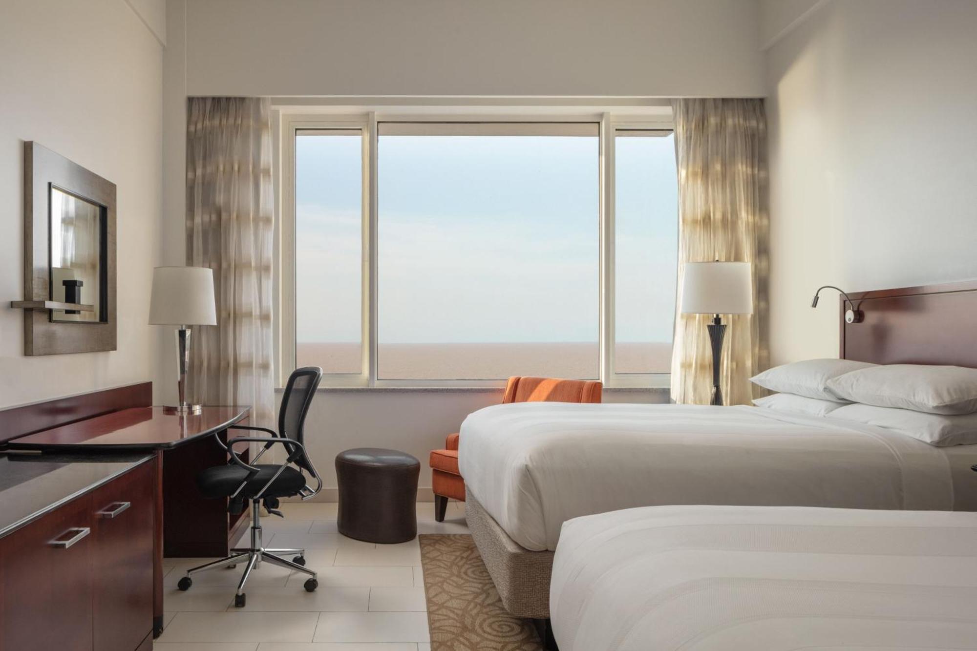 Guyana Marriott Hotel Джорджтаун Экстерьер фото